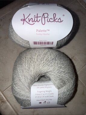 Knit Picks Palette Finnley Heather Kids Wool Yarn - Light Grey
